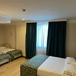 Relais La Fattoria Hotel 4*