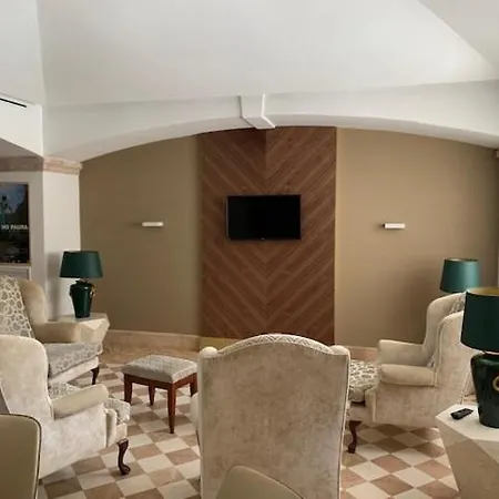 Relais La Fattoria Hotel 4*