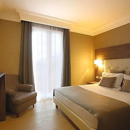 Relais La Fattoria 4* Melfi