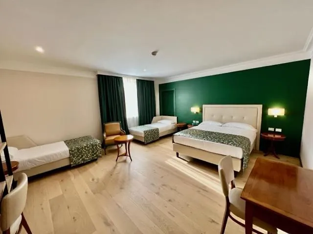 Relais La Fattoria Hotel 4*